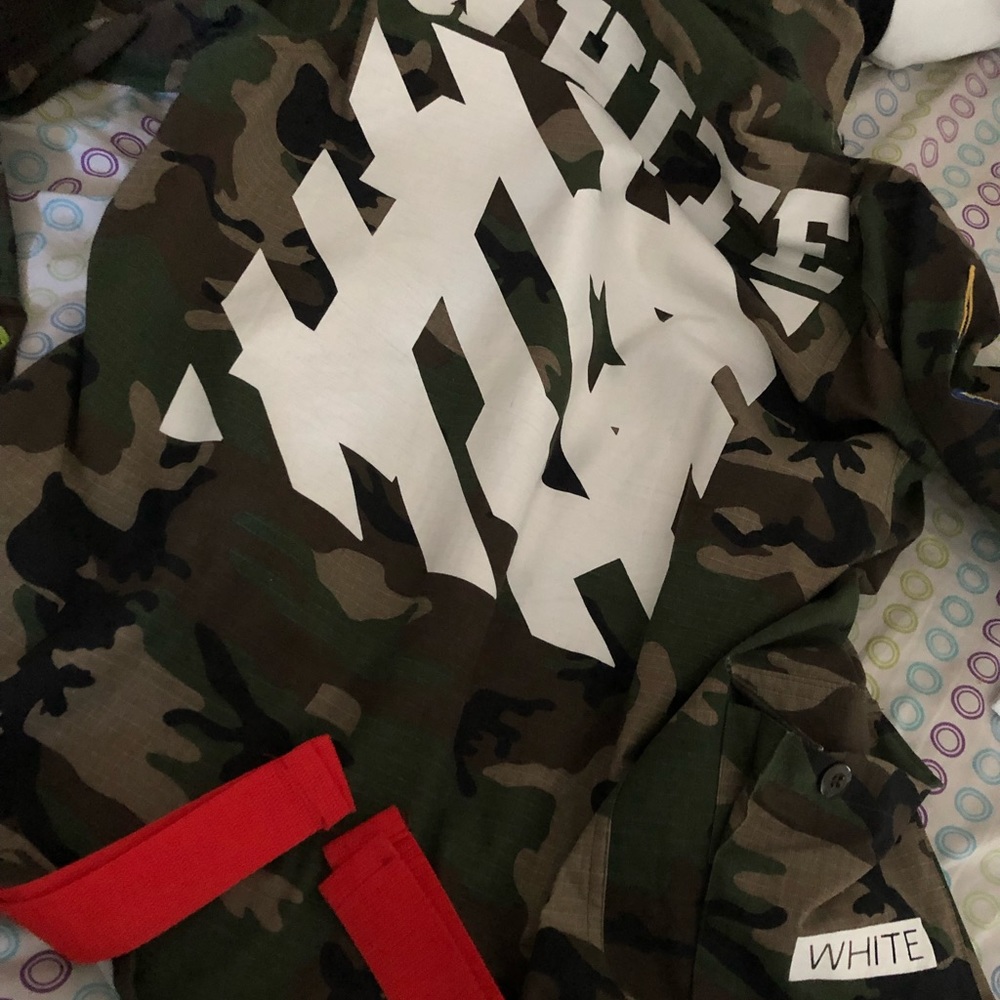 Off white fatigue spring jacket